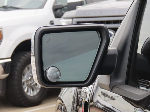 Certified 2021 Ford F150 Lariat RWD image 16