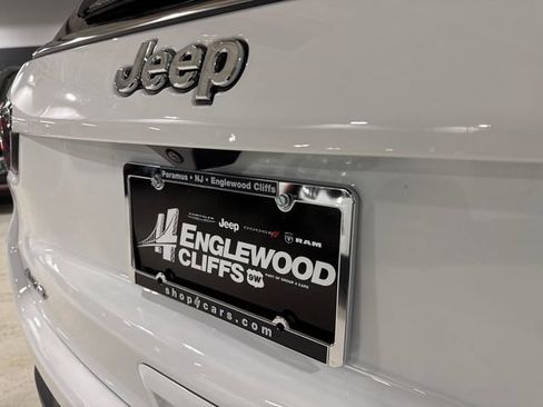 New 2026 Jeep Compass Limited image 7