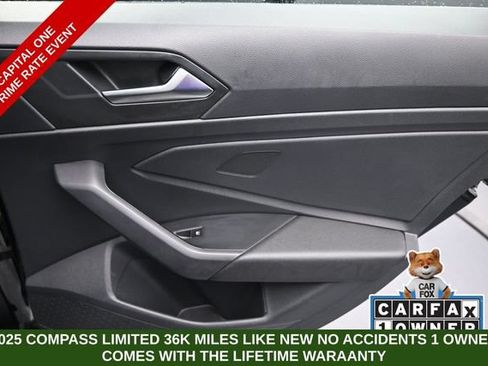Used 2024 Volkswagen Jetta SE FWD image 23