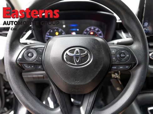 Used 2024 Toyota Corolla LE FWD image 10