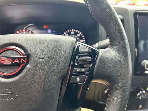 Used 2022 Nissan Frontier PRO-4X w/ Technology Package image 22