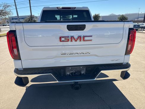 Used 2023 GMC Sierra 1500 SLT w/ SLT Convenience Package image 6