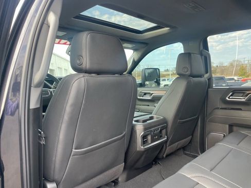 Used 2025 GMC Sierra 2500 Denali w/ Denali Reserve Package image 23