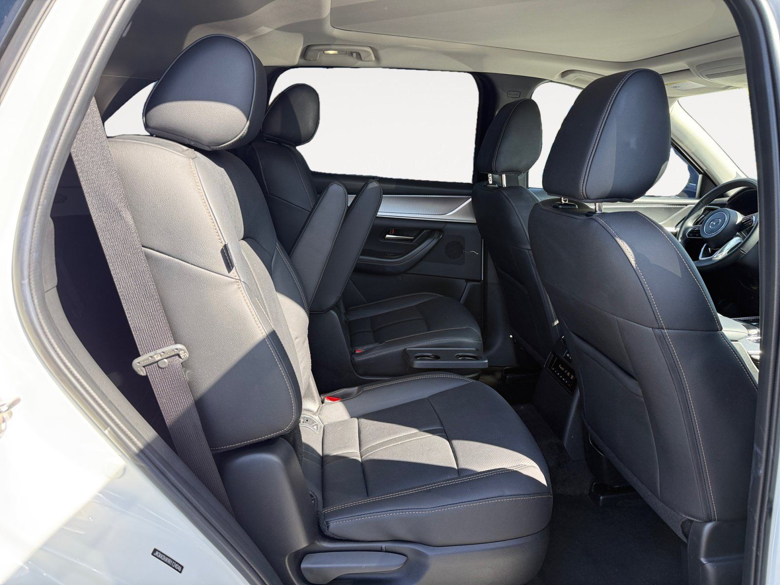 Certified 2024 MAZDA CX-90 Plug-In Hybrid w/ Premium Pkg AWD/4WD image 18