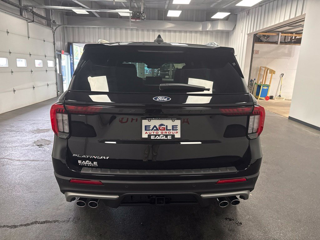 New 2027 Ford Explorer Platinum w/ 3.0L Ultimate Package AWD/4WD image 9