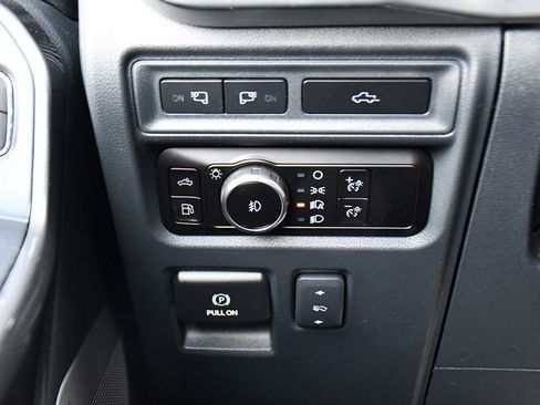 Used 2023 Ford F150 Lariat w/ Equipment Group 502A High image 27