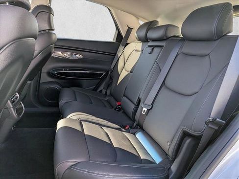 Used 2023 Genesis GV70 2.5T image 19