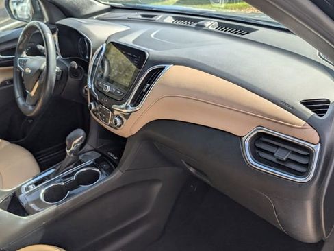 Certified 2023 Chevrolet Equinox Premier image 18