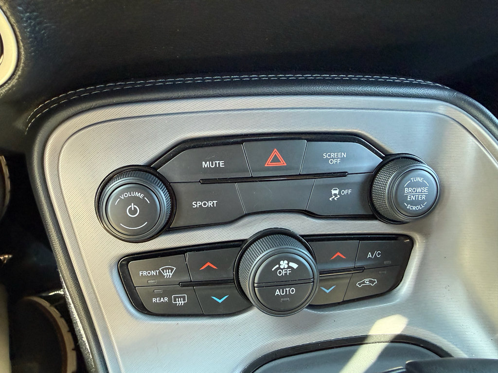 Used 2023 Dodge Challenger SXT w/ Blacktop Package AWD/4WD image 18