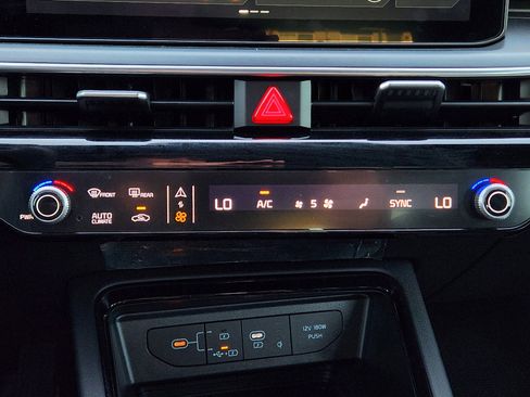 New 2026 Kia K5 GT-Line image 13