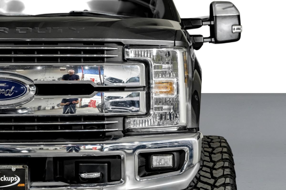 Used 2019 Ford F250 Lariat w/ Lariat Ultimate Package AWD/4WD image 40