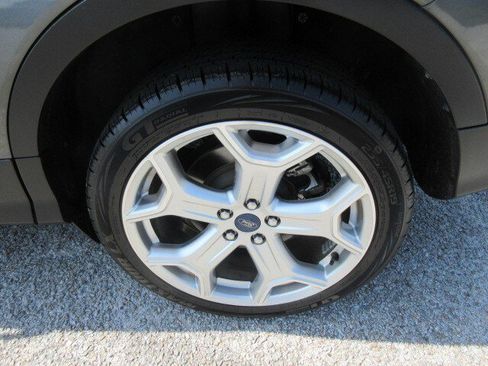 Used 2019 Ford Escape Titanium FWD image 11
