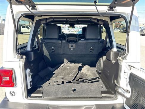 Used 2024 Jeep Wrangler Sahara w/ Technology Group image 25