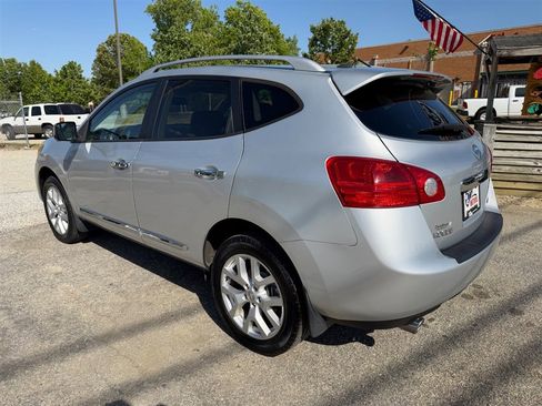 Used 2012 Nissan Rogue SL AWD/4WD image 3