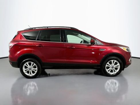 Used 2018 Ford Escape SE AWD/4WD image 9