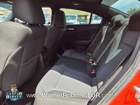 Used 2022 Dodge Charger SXT w/ Blacktop Package RWD image 6