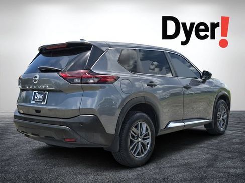 Used 2021 Nissan Rogue S FWD image 5