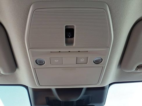 New 2026 Nissan Sentra SV w/ SV Convenience Package FWD image 23