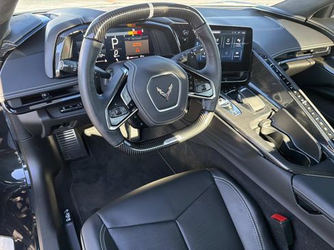 Used 2024 Chevrolet Corvette Z06 w/ Z07 Performance Package image 19