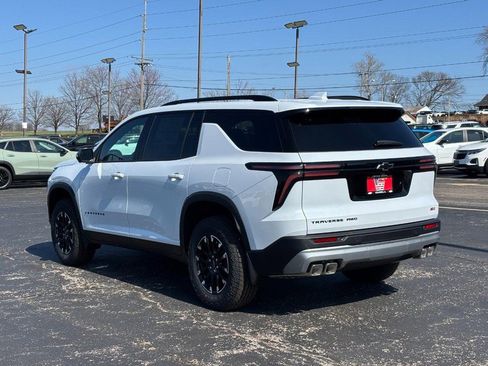 New 2026 Chevrolet Traverse Z71 image 3