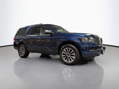 Used 2017 Lincoln Navigator Select