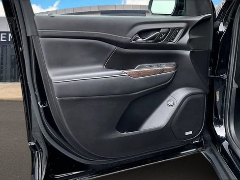 Certified 2023 GMC Acadia Denali w/ LPO, Floor Liner Package image 18