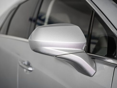 Used 2018 Cadillac XT5 Luxury image 16