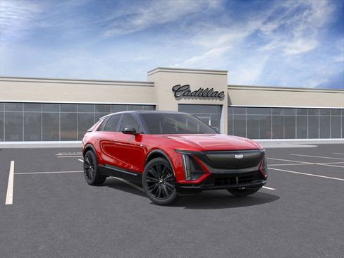 New 2025 Cadillac Lyriq Sport image 1