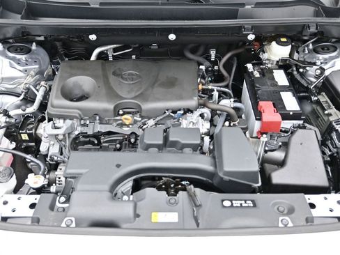 Used 2025 Toyota RAV4 XLE image 25