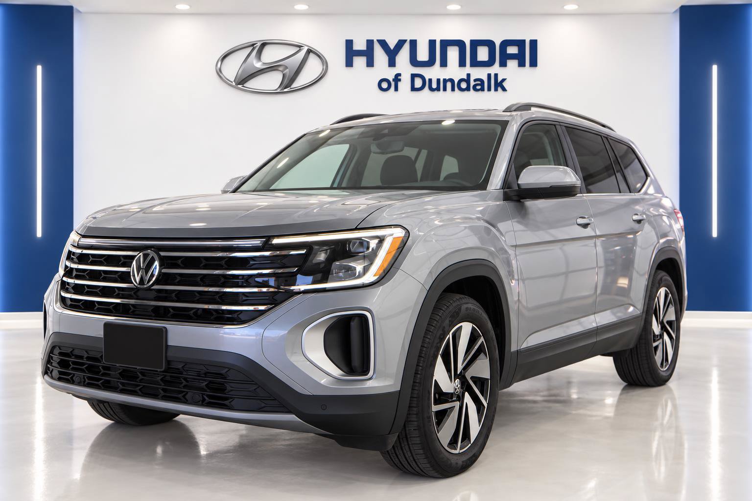 Used 2026 Volkswagen Atlas SE FWD image 1