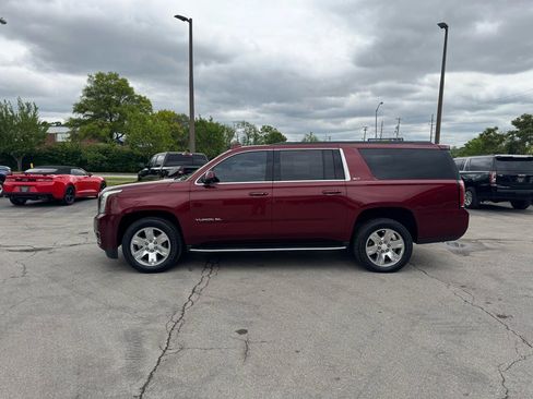 Used 2019 GMC Yukon XL SLT AWD/4WD image 6