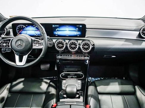 Certified 2023 Mercedes-Benz CLA 250 image 12