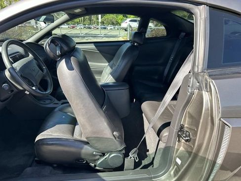 Used 2001 Ford Mustang GT RWD image 18