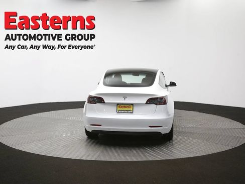 Used 2023 Tesla Model 3 Standard Range RWD image 31