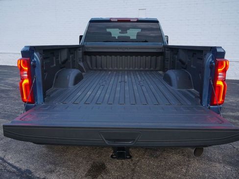 New 2026 Chevrolet Silverado 3500 W/T image 25