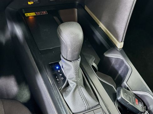 Used 2025 Toyota Camry LE w/ Convenience Package FWD image 24