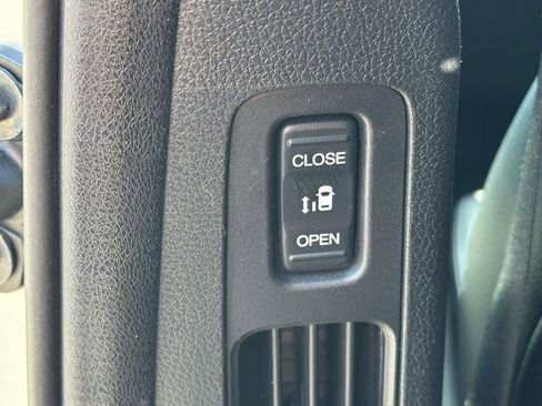 Certified 2025 Honda Odyssey EX-L image 13