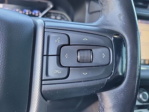 Used 2021 GMC Yukon XL Denali w/ Denali Premium Package image 26