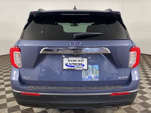 Used 2021 Ford Explorer XLT AWD/4WD image 24