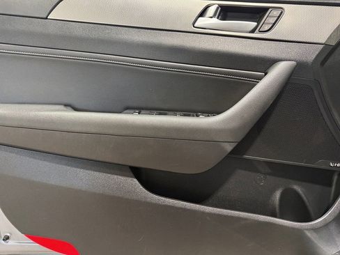 Used 2017 Hyundai Sonata Limited 2.0T image 20