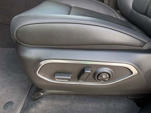 New 2026 Jeep Grand Wagoneer L Limited image 23