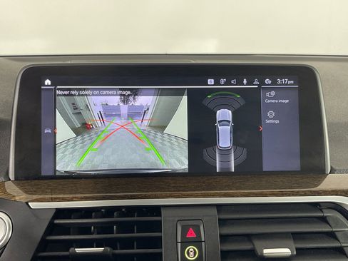 Used 2021 BMW X3 xDrive30e image 29