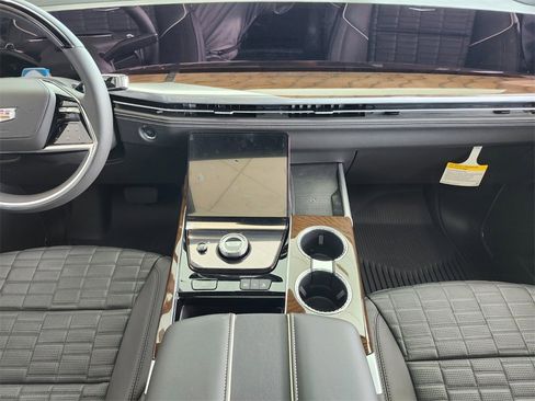 New 2025 Cadillac Escalade Sport Platinum w/ LPO, ONYX Package image 11