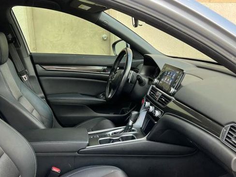 Used 2016 Dodge Journey SXT w/ Premium Group FWD image 23