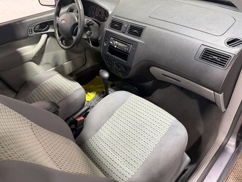 Used 2006 Ford Focus SES image 13