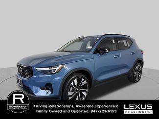 Used 2024 Volvo XC40 B5 Plus w/ Protection Package Premier AWD/4WD video 1