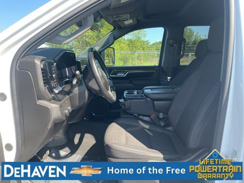 Used 2026 Chevrolet Silverado 2500 LT AWD/4WD image 19
