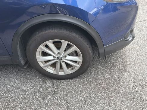 Used 2019 Nissan Rogue Sport SV AWD/4WD image 4