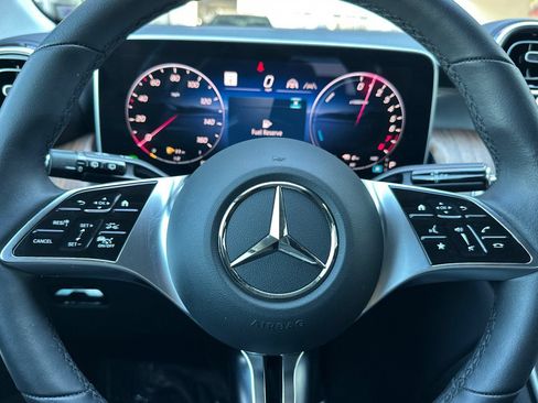 Used 2025 Mercedes-Benz GLC 350e 4MATIC w/ Driver Assistance Package image 24