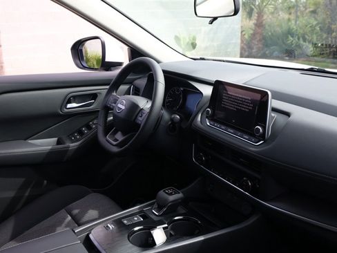 New 2026 Nissan Rogue SV image 20